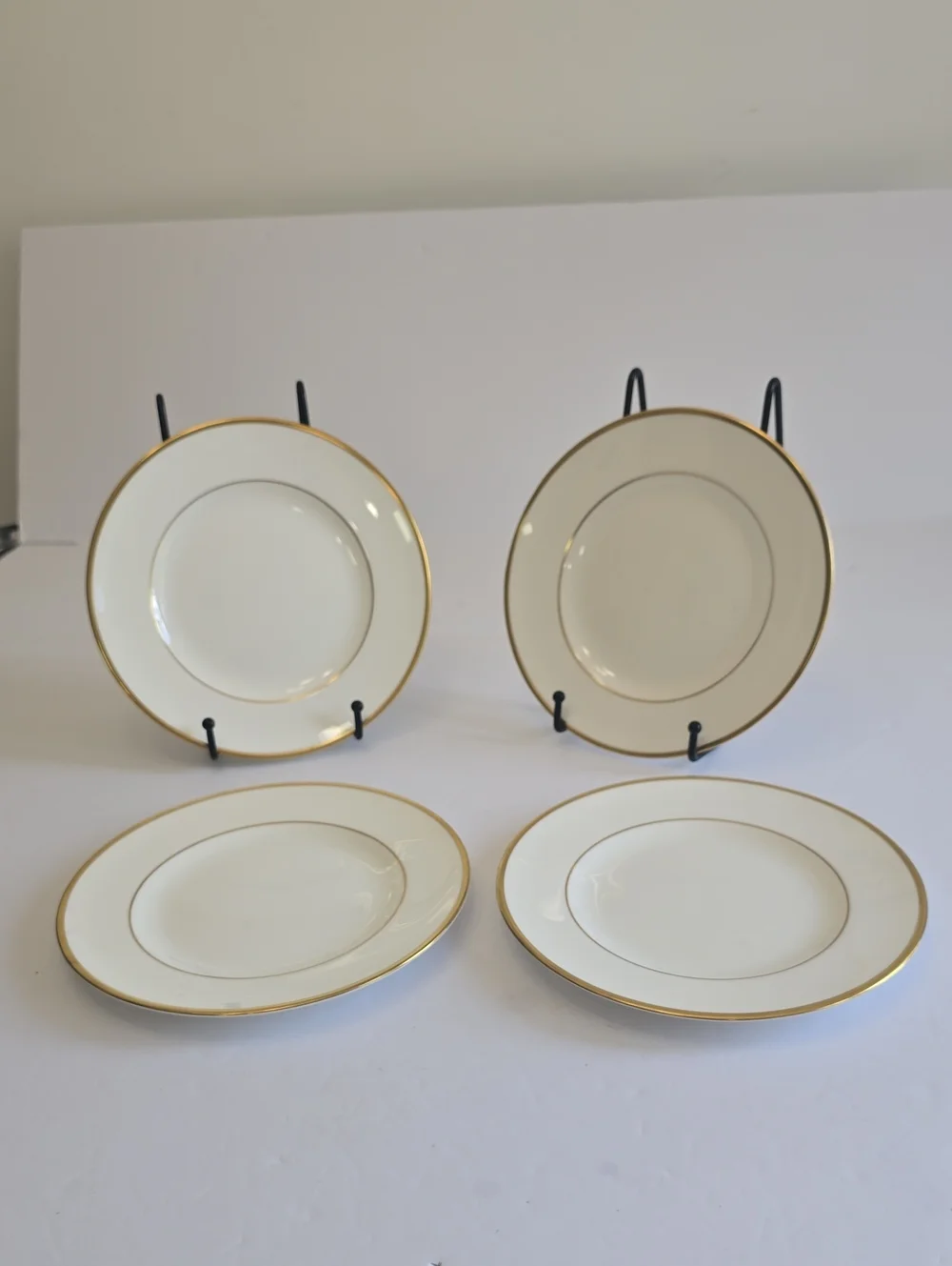 Wedgwood Set Of 4 California Bone China Salad Plates Ivory W4377 Made In England